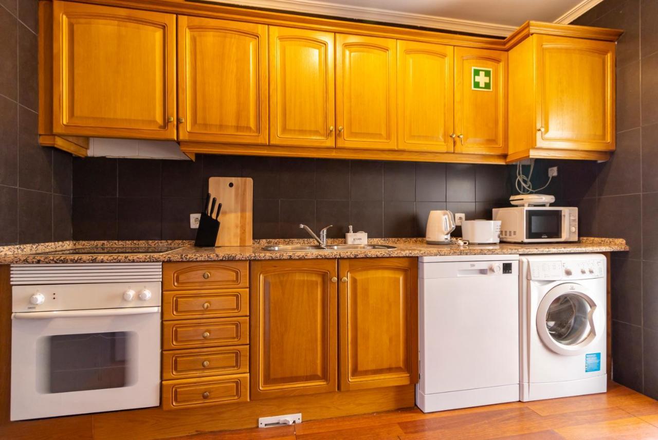 Spaceful Apartment In Albufeira Eksteriør bilde