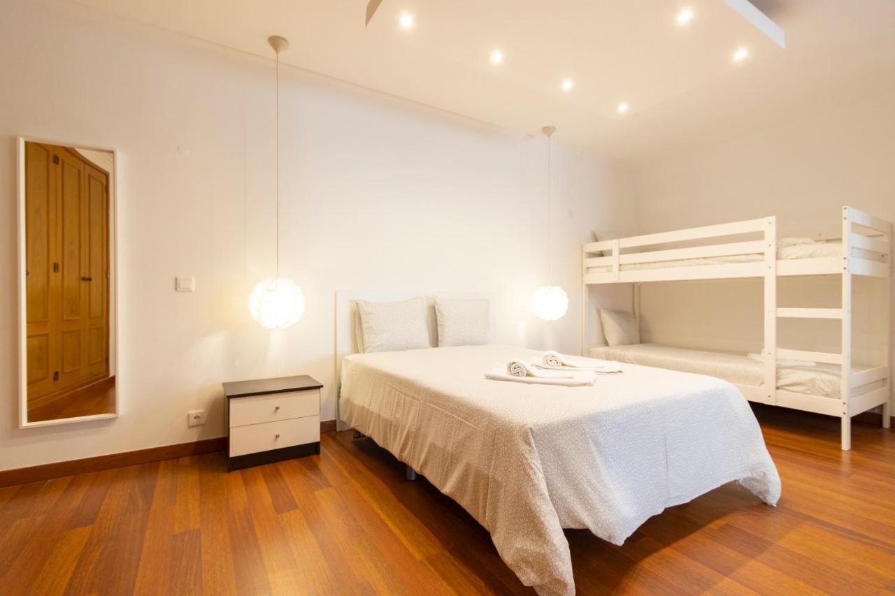 Spaceful Apartment In Albufeira Eksteriør bilde