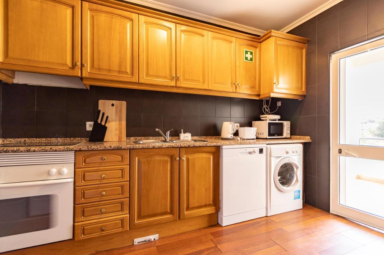Spaceful Apartment In Albufeira Eksteriør bilde